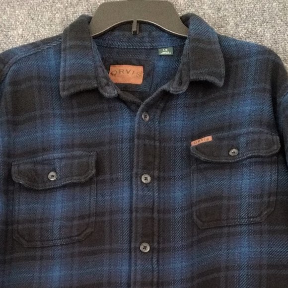 ORVIS Shacket Men's L Blue Flannel Plaid Button Flap Side Pockets Logo Workwear - Picture 2 of 12